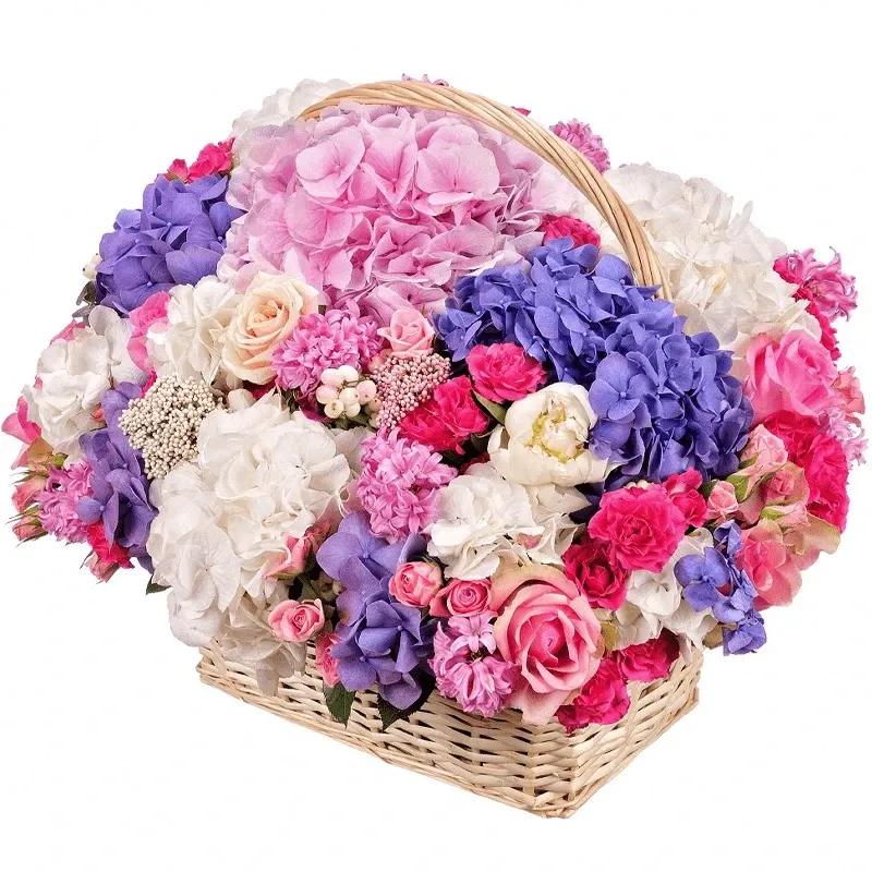 Корзина с цветами «Счастливый час»